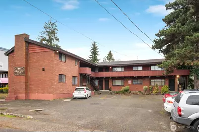 2014 SW 152nd Street, Burien, WA 98166 - Photo 2