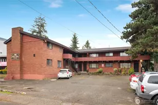 2014 SW 152nd St, Burien, WA 98166 - Photo 2