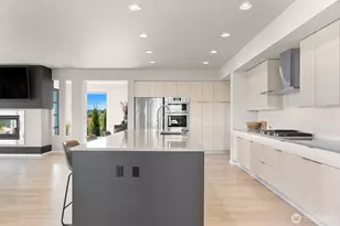 8452 Camas Dr, Blaine, WA 98230 - Photo 14