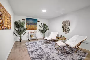 635 13th Ave E, Seattle, WA 98102 - Photo 8