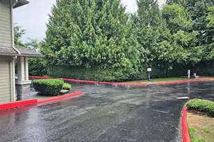 2272 Newport Way NW, Issaquah, WA 98027 - Photo 32