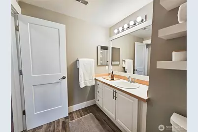 2272 Newport Way NW #1-4, Issaquah, WA 98027 - Photo 24