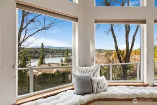 6056 Sandpiper Ct, Bremerton, WA 98312 - Photo 4