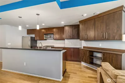 81 Clay Street #224, Seattle, WA 98121 - Photo 16