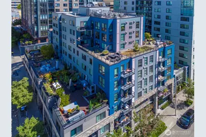 81 Clay Street #224, Seattle, WA 98121 - Photo 2