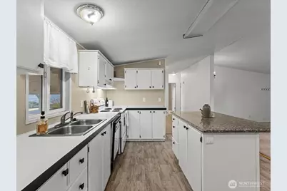 53 Heritage Boulevard, Longview, WA 98632 - Photo 10