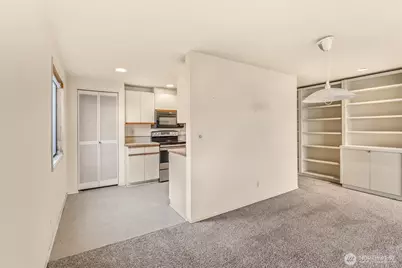505 W Roy Street #304, Seattle, WA 98119 - Photo 10