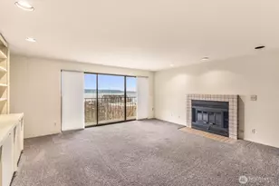 505 W Roy St, Seattle, WA 98119 - Photo 4