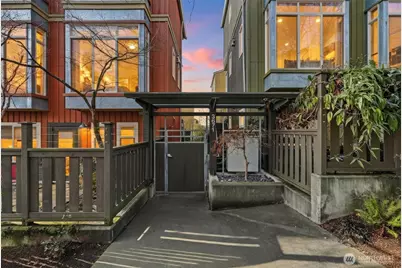 3671 Dayton Avenue N #2, Seattle, WA 98103 - Photo 1