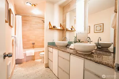 2510 W Bertona Street #428, Seattle, WA 98199 - Photo 20