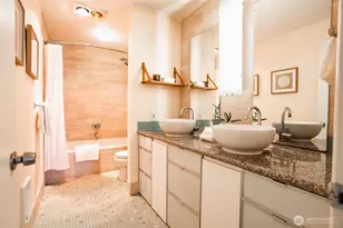 2510 W Bertona St, Seattle, WA 98199 - Photo 20