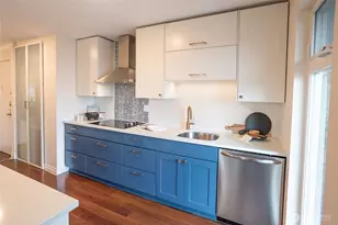 2510 W Bertona St, Seattle, WA 98199 - Photo 8