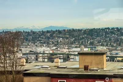 2510 W Bertona Street #428, Seattle, WA 98199 - Photo 24