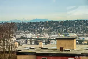 2510 W Bertona St, Seattle, WA 98199 - Photo 24