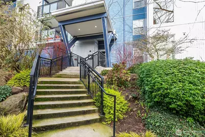 2510 W Bertona Street #428, Seattle, WA 98199 - Photo 4
