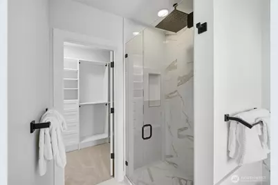 16068 SE 44th Court, Bellevue, WA 98006 - Photo 22