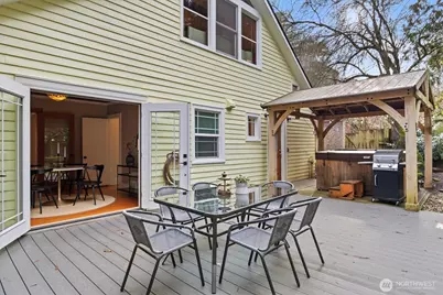 2463 26th Avenue E, Seattle, WA 98112 - Photo 28