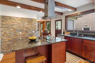 2463 26th Ave E, Seattle, WA 98112 - Photo 8