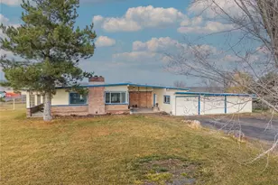 3416 Rd 20 NE, Soap Lake, WA 98851 - Photo 2