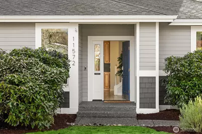 11572 NE Skyward Loop, Kingston, WA 98346 - Photo 8