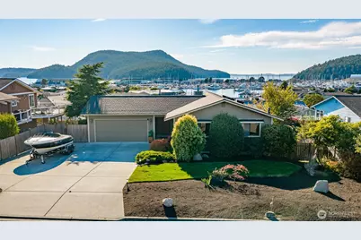 5115 Kingsway, Anacortes, WA 98221 - Photo 2