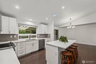 4206 32nd Ave Ct, Gig Harbor, WA 98335 - Photo 4