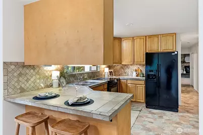 1145 Lower Marine Drive, Bremerton, WA 98312 - Photo 8