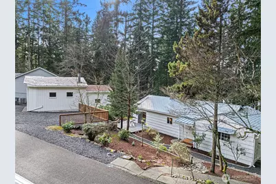 1145 Lower Marine Drive, Bremerton, WA 98312 - Photo 2