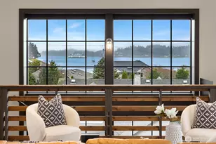 4533 Flying Goat Ave NE, Bainbridge Island, WA 98110 - Photo 8