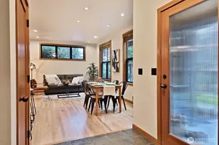 313 Edgecliff Dr, Langley, WA 98260 - Photo 4