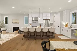 7879 S 132nd St, Seattle, WA 98178 - Photo 6