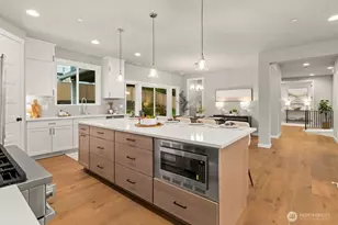 7879 S 132nd St, Seattle, WA 98178 - Photo 10