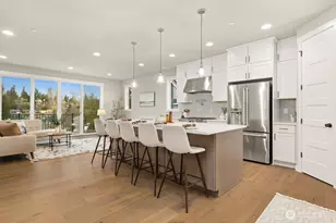 7879 S 132nd St, Seattle, WA 98178 - Photo 8