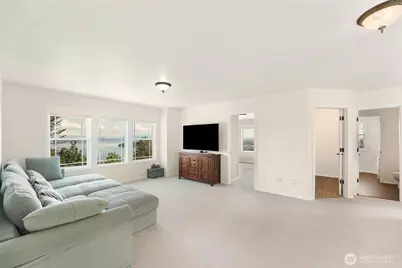 1048 Cassius Court, Camano Island, WA 98282 - Photo 16