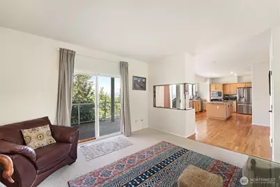 1048 Cassius Court, Camano Island, WA 98282 - Photo 8