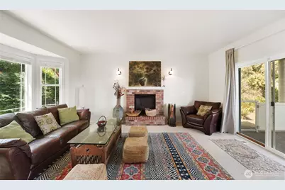 1048 Cassius Court, Camano Island, WA 98282 - Photo 10