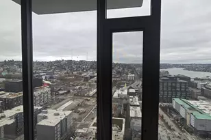 2510 6th Ave, Seattle, WA 98121 - Photo 2