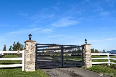 23715 70th Street E, Buckley, WA 98321 - Photo 4