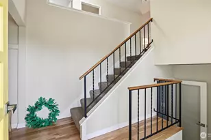 15667 SE Fairwood Blvd, Renton, WA 98058 - Photo 2