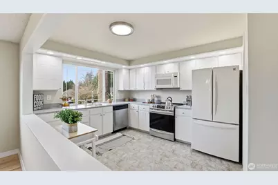 15667 SE Fairwood Boulevard, Renton, WA 98058 - Photo 10