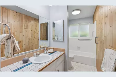 15667 SE Fairwood Boulevard, Renton, WA 98058 - Photo 16