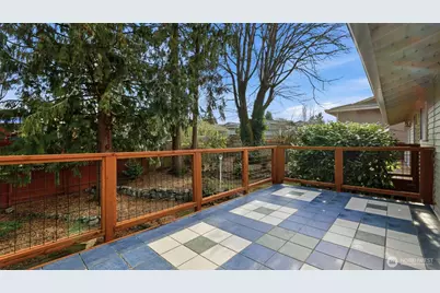 15667 SE Fairwood Boulevard, Renton, WA 98058 - Photo 20