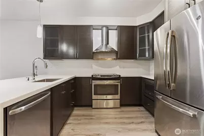 1760 NW 56th Street #311, Seattle, WA 98107 - Photo 10