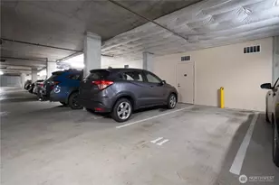 1760 NW 56th St, Seattle, WA 98107 - Photo 32