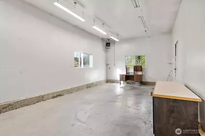 12305 Alexander Road, Everett, WA 98204 - Photo 36