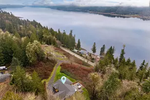 31 E Cove View Dr, Belfair, WA 98528 - Photo 20