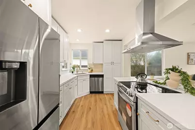 7613 188th Street Ct E, Puyallup, WA 98375 - Photo 6