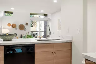 6439 139th Ave NE, Redmond, WA 98052 - Photo 12