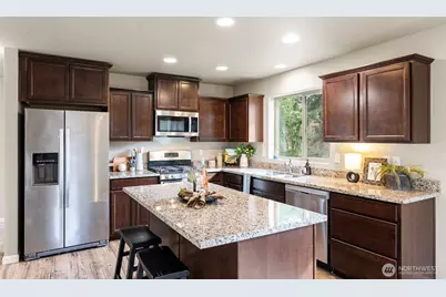 256 NE Tronson Circle, Bremerton, WA 98311 - Photo 12