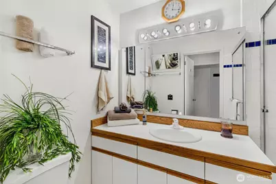 10911 D Glen Acres Drive S, Seattle, WA 98168 - Photo 26